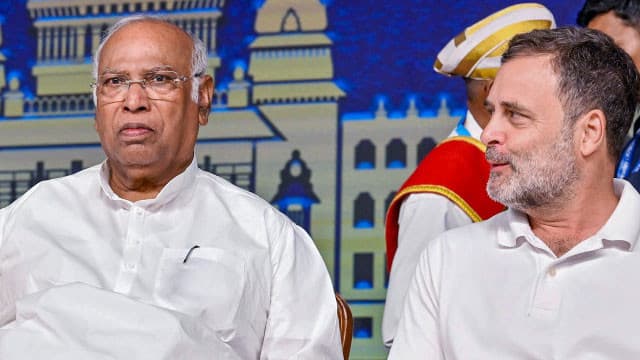 కాంగ్రెస్ లో విలీనం కానున్న శరద్ పవార్ పార్టీ.. తెరవెనుక చకచకా కదులుతున్న పావులు