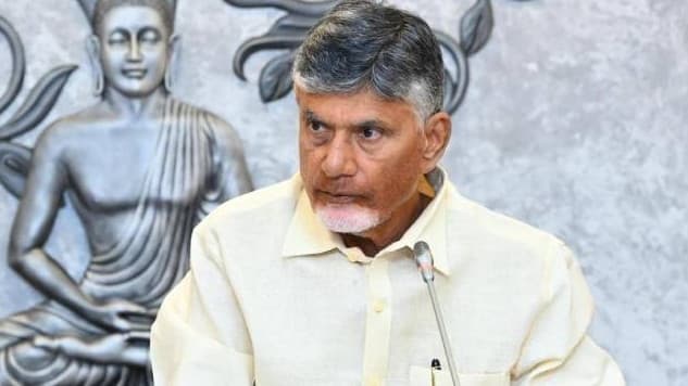 వైసీపీ నేతలు వికృత శైలిని ఎంచుకున్నారు.. వాళ్ల ట్రాప్ లో పడొద్దు