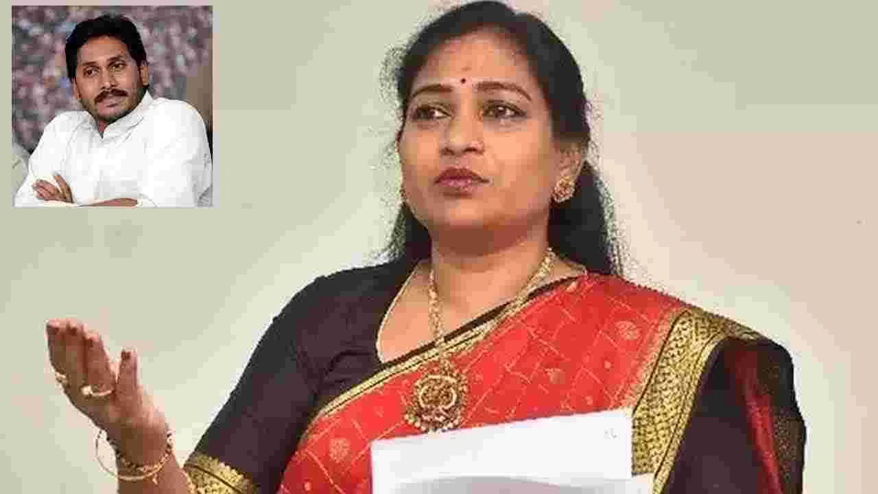 స్టీల్ ప్లాంట్ పదం పలకడానికి అర్హత లేని వ్యక్తి జగన్