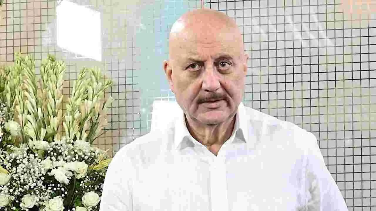మొఘలుల నాటి లూటీతో పోలిస్తే విరాళాల చోరీ చిన్న అంశం