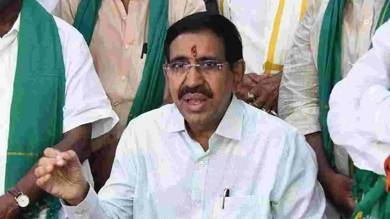 గొడ్డలిపార్టీ రెచ్చగొట్టినా.. రైతులు అమరావతికి సహకరించారు