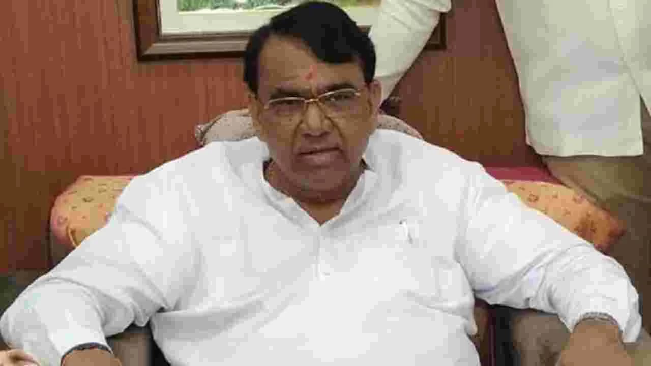 అన్నం పెట్టిన కేసీఆర్ ను మరిచిపోలేను