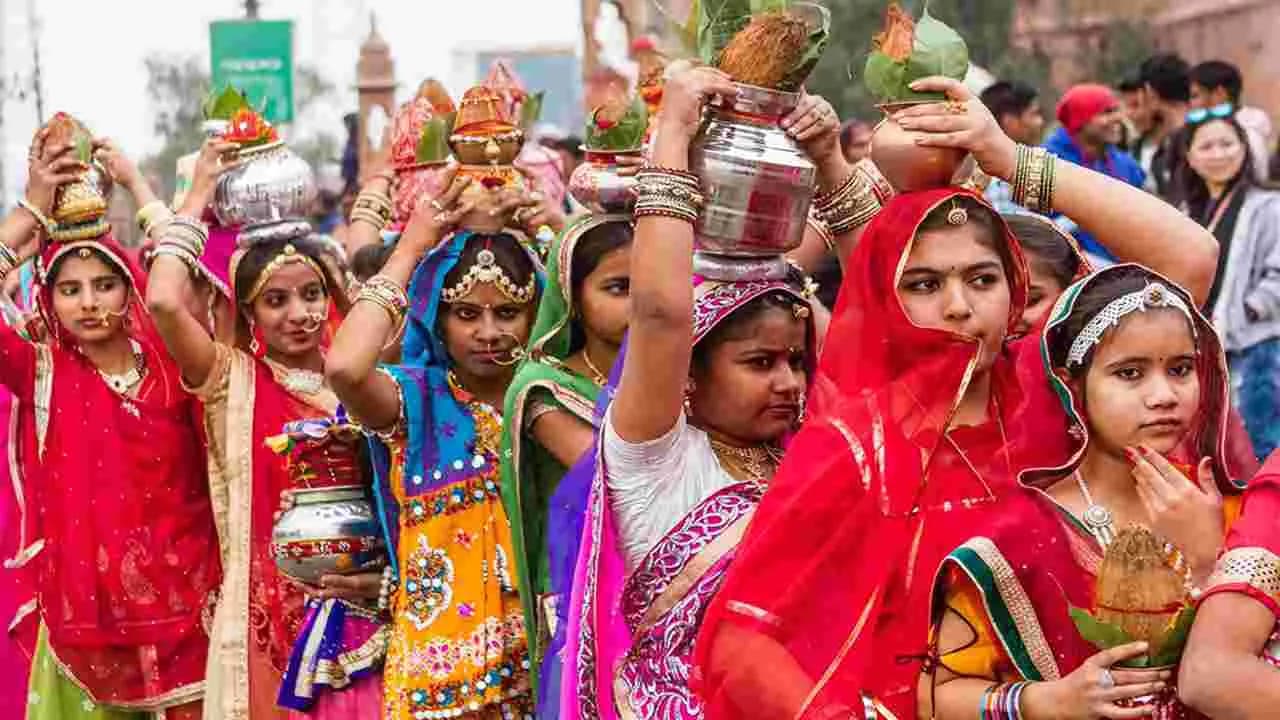 బంజారాల సంస్కృతికి ప్రతీక తీజ్