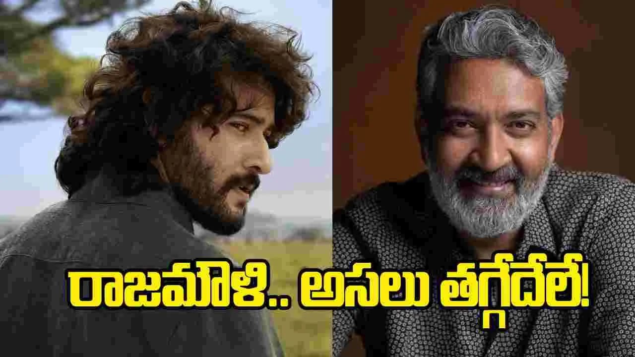 ఫ్యాన్స్ ప్రెషర్ ని తట్టుకోవడం ఈ దర్శకధీరుడికే సాధ్యమైంది