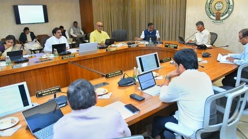 ఏపీ కేబినెట్ కీలక నిర్ణయం.. సోషల్ మీడియాపై టాస్క్ ఫోర్స్
