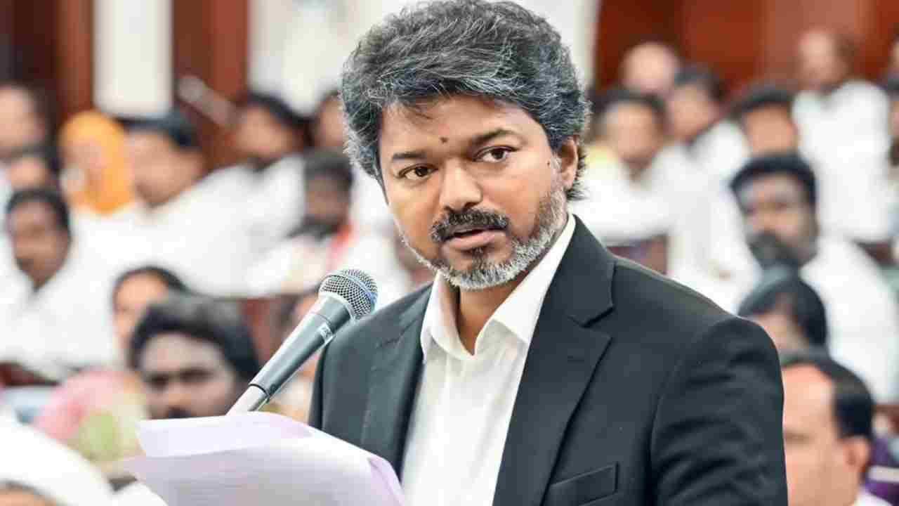 స్కూల్ ఐడీ కార్డుల్లో కులం.. సీఎం విజయ్ నిర్ణయంపై తీవ్ర విమర్శలు.. మండిపడుతున్న నెటిజన్స్