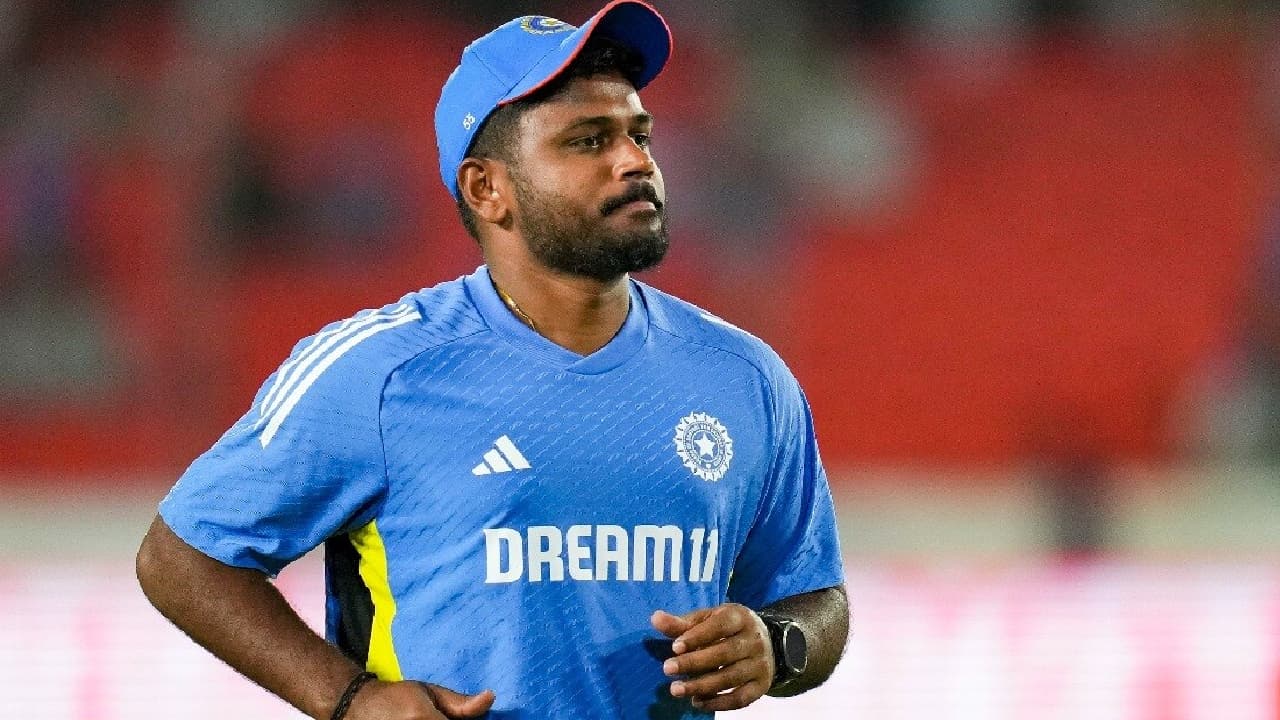 ఐర్లాండ్ తో టీ20 సిరీస్ .. సంజూ శాంస న్ ను ఊరిస్తున్న భారీ రికార్డు