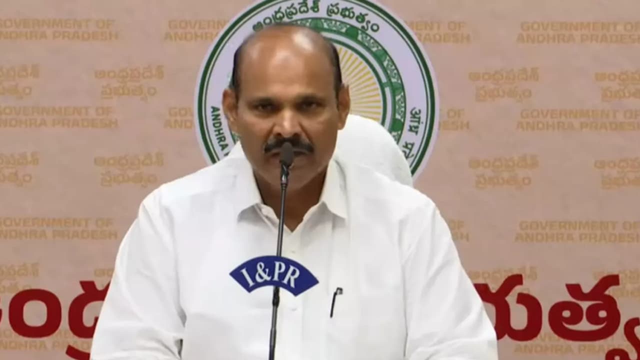 సోషల్ మీడియా దుర్వినియోగంపై ఉక్కుపాదం.. ఏపీ కేబినెట్ కీలక నిర్ణయాలివే.. ఇక తప్పించుకోలేరు