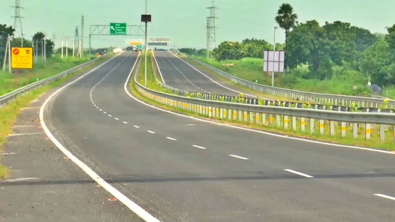 గ్రామీణ ప్రాంతాల్లో రోడ్లకు మహర్దశ.. రూ.16వేల కోట్లతో.. ప్రారంభించనున్న సీఎం రేవంత్