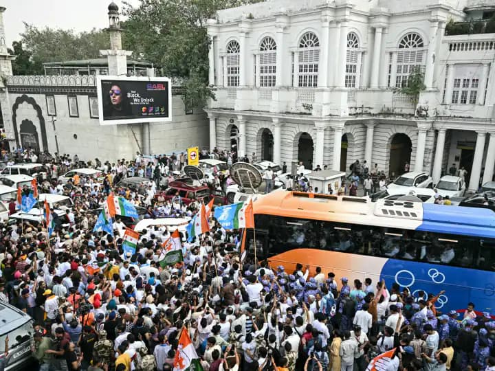 కాక్రోచ్ పార్టీ సభ్యుల అరెస్ట్: నిరసనల ఉధృతి!