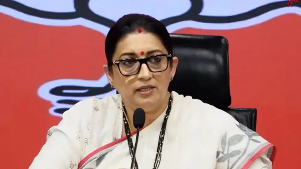 జేఎన్యూలో లైంగిక వేధనలపై రాహుల్ గాంధీ మౌనం!
