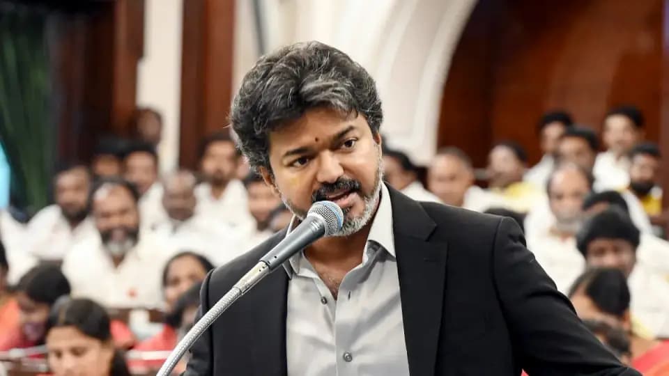 తమిళనాడులో ఉప ఎన్నికలు: టీవీకే మెజారిటీకి చేరువ!