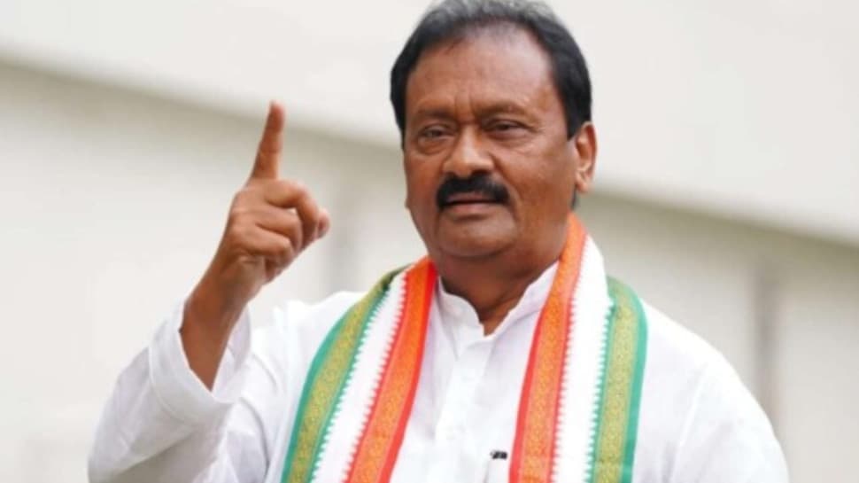 నాపై పక్కా ప్లాన్ తో కుట్రలు చేస్తున్నారు.. ఆడియో క్లిప్ వివాదంపై స్పందించిన షబ్బీర్ అలీ.. ఏమన్నారంటే