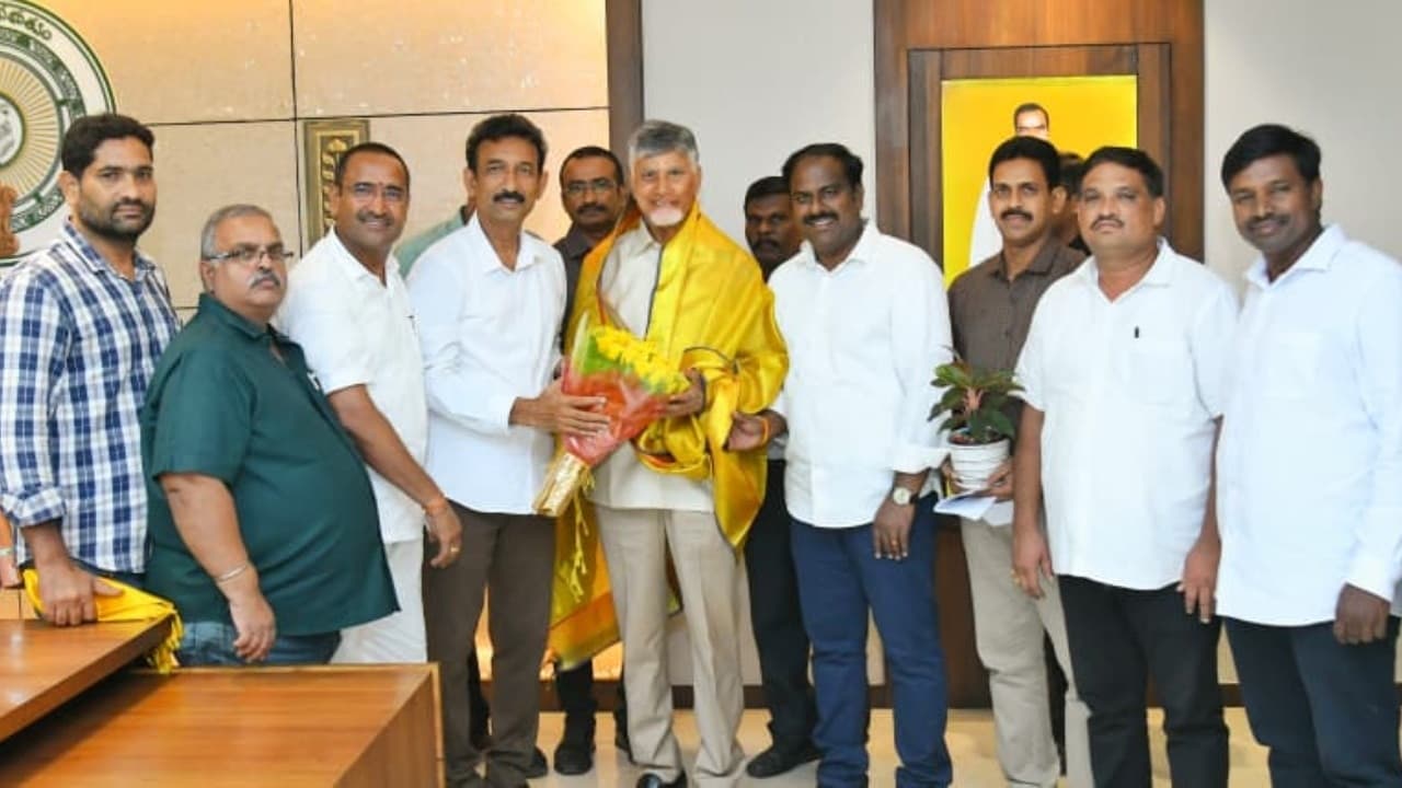 ఆంధ్రప్రదేశ్ ప్రభుత్వ ఉద్యోగులకు తీపి కబురు.. పాత పింఛన్ స్కీమ్ వర్తింపు