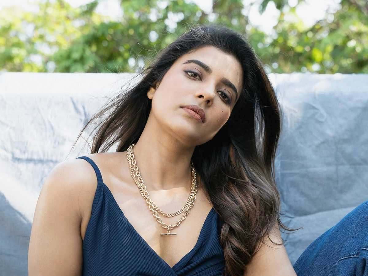 స్టయిలింగ్ పై పడిన ఫోకస్! - తెలుగు సినిమా న్యూస్, రివ్యూస్