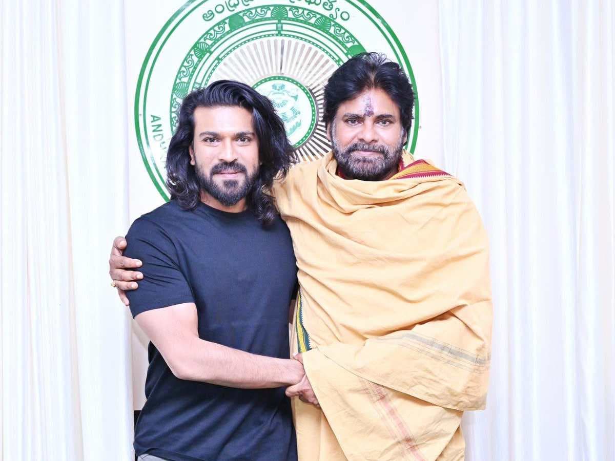 బాబాయ్-అబ్బాయ్, పిక్చర్ పర్ ఫెక్ట్ - తెలుగు సినిమా న్యూస్, రివ్యూస్