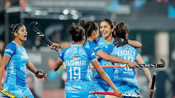 ఉమెన్స్ హాకీలో అమెరికాపై ఘన విజయం సాధించిన భారత్