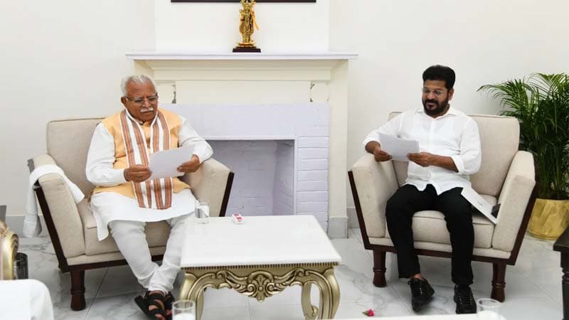 మెట్రో ఫేజ్-2 మంజూరు చెయ్యండి అంటూ కేంద్ర మంత్రిని కోరిన సీఎం రేవంత్