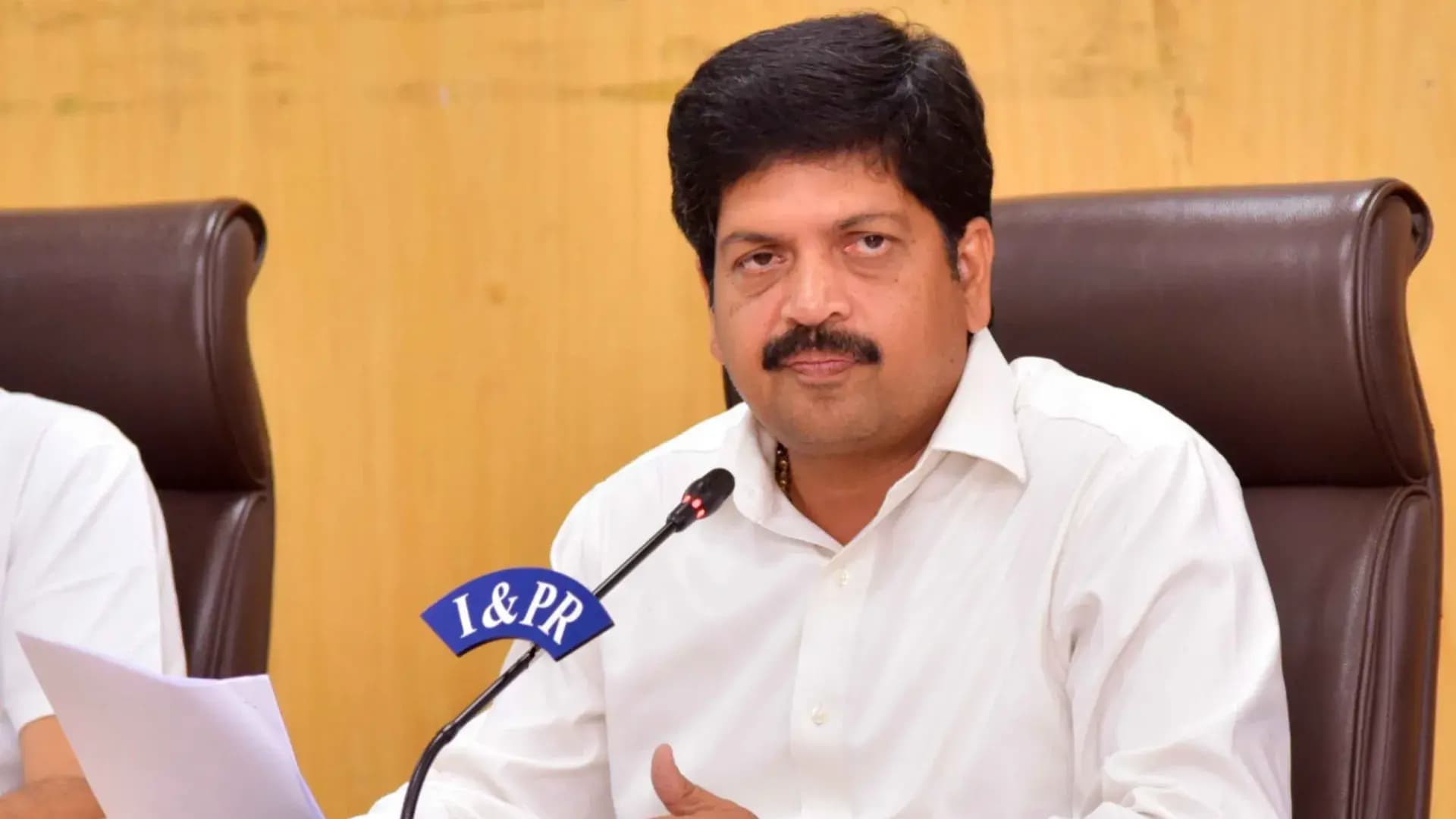 ఇసుక లూటీపై ఇడి విచారణ