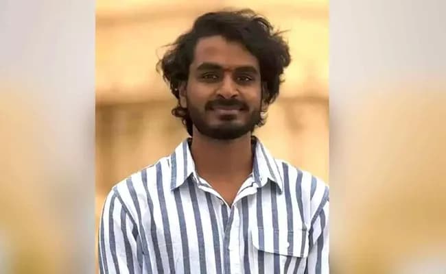 Us Tragedy Revanth Pays Tribute To Brave Telangana Youth