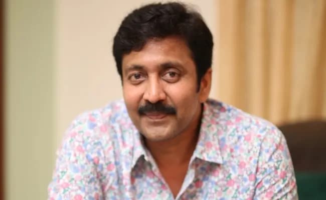 Audience Love Pushed Me To Do Transfer Trimurthulu Vadde Naveen