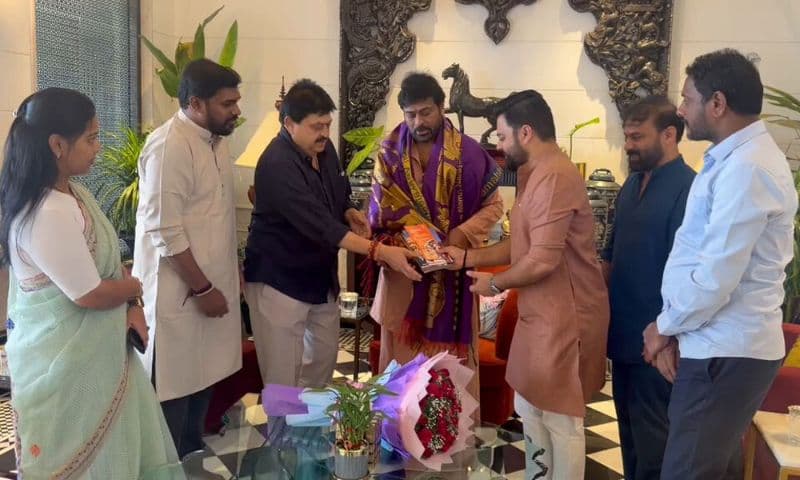 Chiranjeevi Meets Bjp Chief Amid Political Rumors