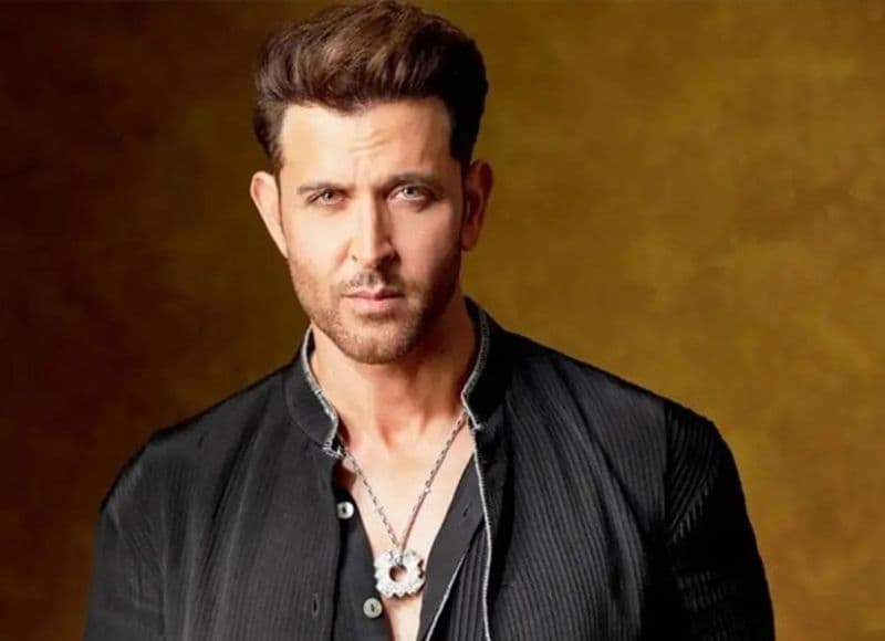 Hrithik Cryptic Post Fuels His Entry Into Project