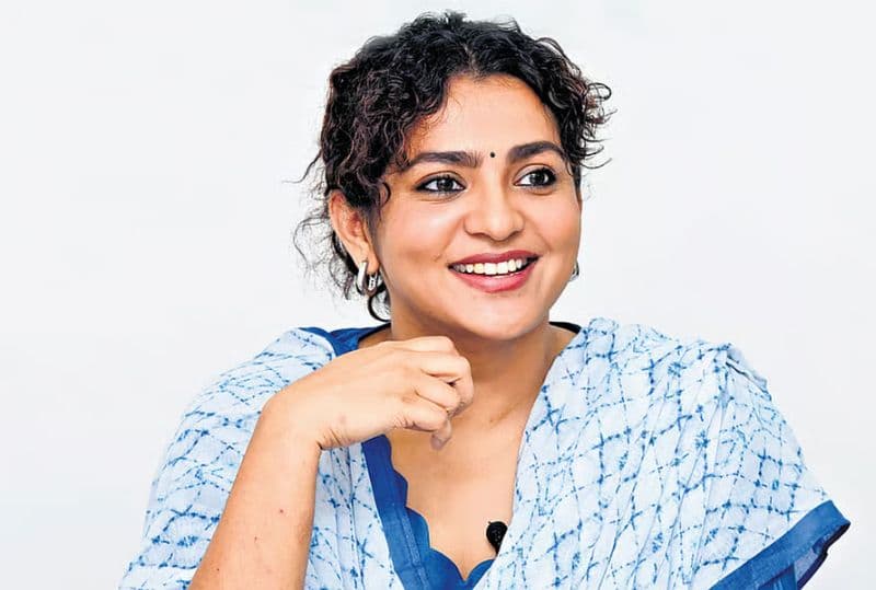 Parvathy About Facing Backlash