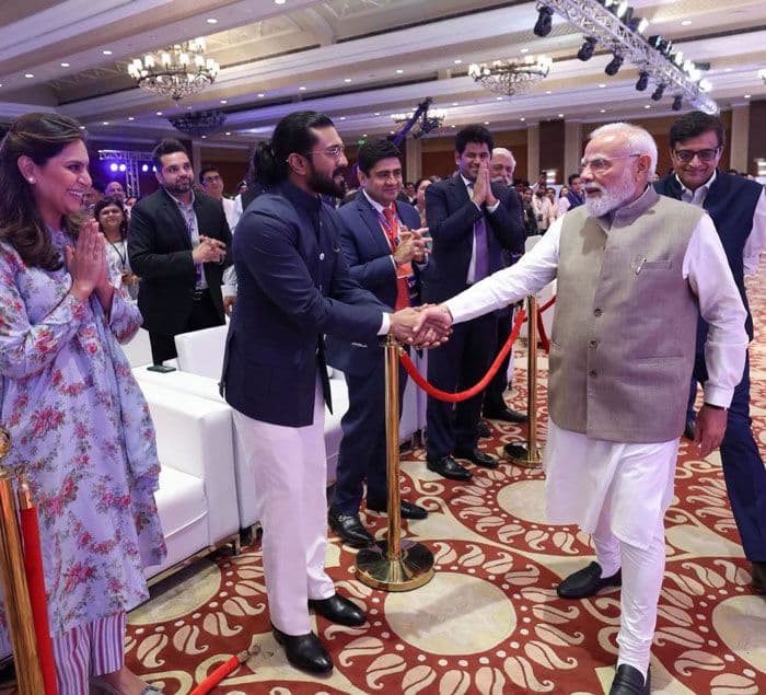 Ram Charan Snap With Pm Modi Becomes Talking Point