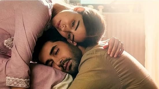 Chand Mera Dil Box Office Day 7 Ananya Panday Lakshya Film Wraps Up Dull First Week Fails To Earn Even Rs 20 Crore