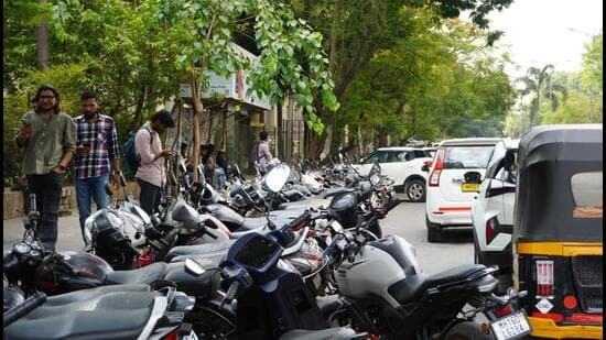 Parking Demand Outstrips Supply On Key Roads Pmc Study