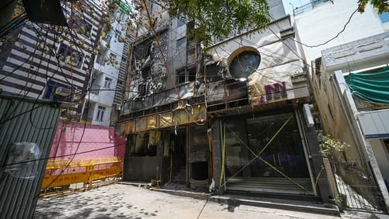 Delhi Hotel Fire Probe: Owner and Accountant Reveal Operational Details, Licensing Under Scrutiny