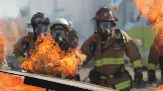 Knoxville Marina Fire What Happened At Cheers At Choto Cause Damage And Latest Details