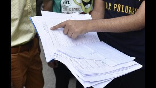 Five Students Score 100 Percentile In Bca Bba And Bhmct Cet
