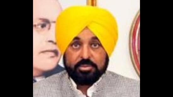 Opposition Seeks Bhagwant Mann S Resignation After Akal Takht Edict
