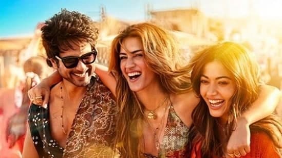 Cocktail 2 Twitter Review Shahid Kapoor Kriti Sanon Rashmika Mandanna Film Called 0 Soul 100 Gloss