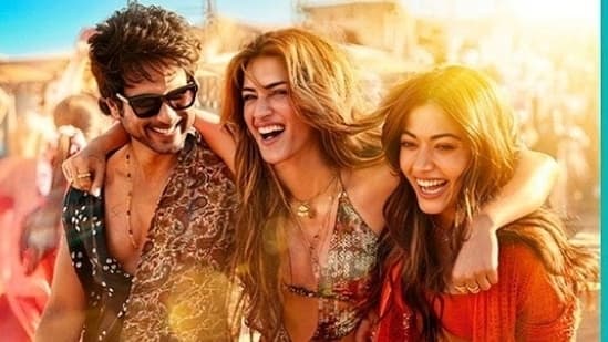 Cocktail 2 Box Office Collection Day 2 Shahid Kapoor Rashmika Mandanna Kriti Sanon Film Collects 29 Crore
