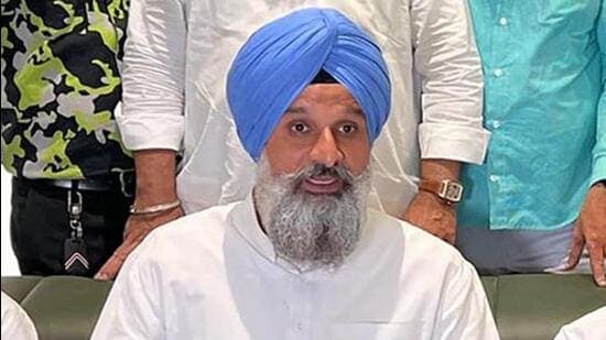 Majithia Questions Govt S Priorities