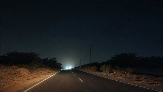 Bandhwari Toll Road In Dark For Weeks As Streetlights Stay Defunct