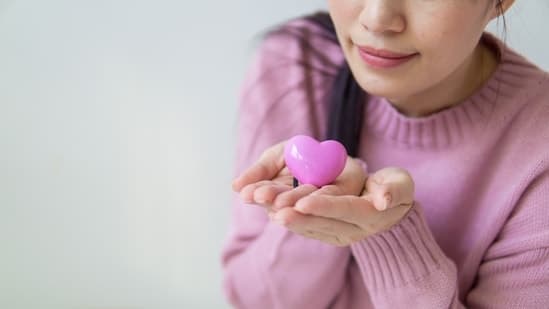 Longevity Doctor Shares 5 Non Negotiable Factors To Maintain Heart Health Muscle Mass Vo2 Max Inflammation Sleep Stress