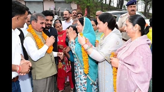 Sukhu Launches Devp Projects Worth 90 Crore In Kasauli Constituency
