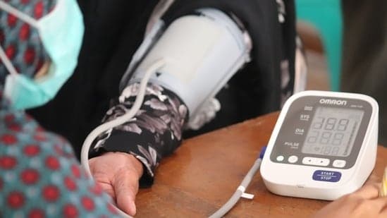 Unusually High Blood Pressure Readings At The Doctors Clinic Heart Surgeon Explains What Is White Coat Syndrome