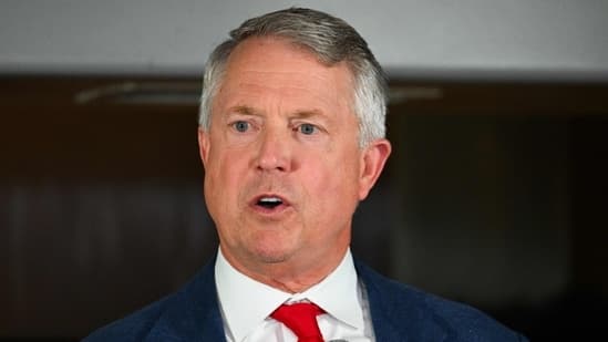 Green Card Cap Sparks Debate As Republican Sen Roger Marshall Takes Unexpected Stand On Indians 70 Year Backlog
