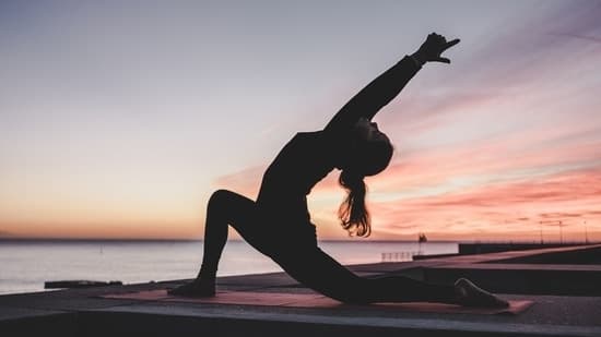 Yoga For Mindfulness 5 Simple Steps That Can Make Your Practice More Effective According To Sadhguru