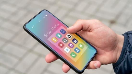 Can Smartphones Cause Cancer Oncologist Explains What Radiation From Phones Actually Means For Your Health