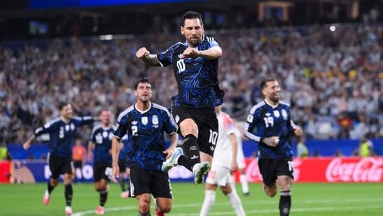 Lionel Messi Argentina Warned As Scaloni Refuses To Write Off Cape Verde Neither Spain Nor Uruguay Could Beat Them