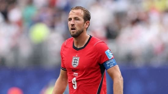 Barcelona Test Waters For Harry Kane Transfer But Bayern Munich Star Keeps Camp Nou Door Shut For Now Report