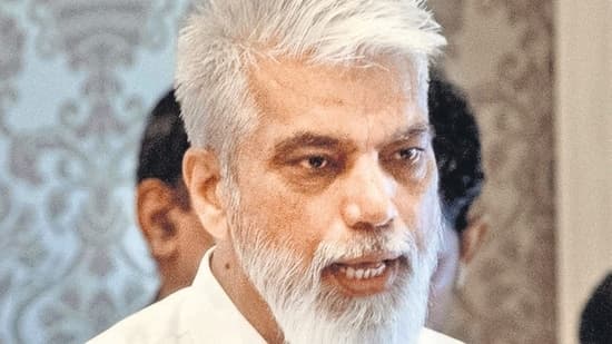 55 Lakh Maharashtra Students Yet To Update Aadhaar Minister Assures No Loss Of Benefits