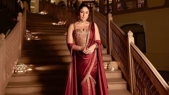 Quote Of The Day By Kareena Kapoor The Fact That I Am Aware Of My Strengths Makes Me Secure I Am Never Looking At What