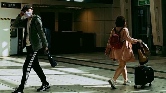 What Is Airport Divorce The Latest Relationship Trend That Promises Peaceful Travel But Has The Internet Divided